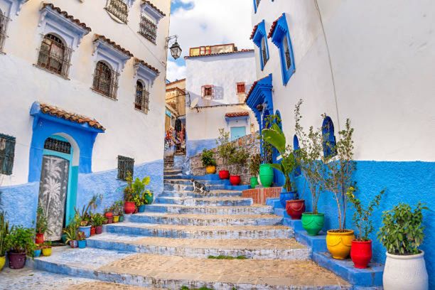 Viaje a Marruecos 4 días desde Tánger a Marrakech por el Desierto, Viaje de 5 días en Marruecos a Chefchaouen, Fez, ruinas romanas y Marrakech