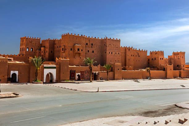Tour desierto 4 días Ouarzazate, Valle del Draa desde Ouarzazate, dunas Erg Chebbi paseo en camello, Valle de las Rosas Marruecos, Gargantas.
